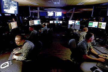 Postazioni del Distributed Common Ground System dell'U.S. Air Force, dedicate all'elaborazione e all'analisi delle informazioni militari.